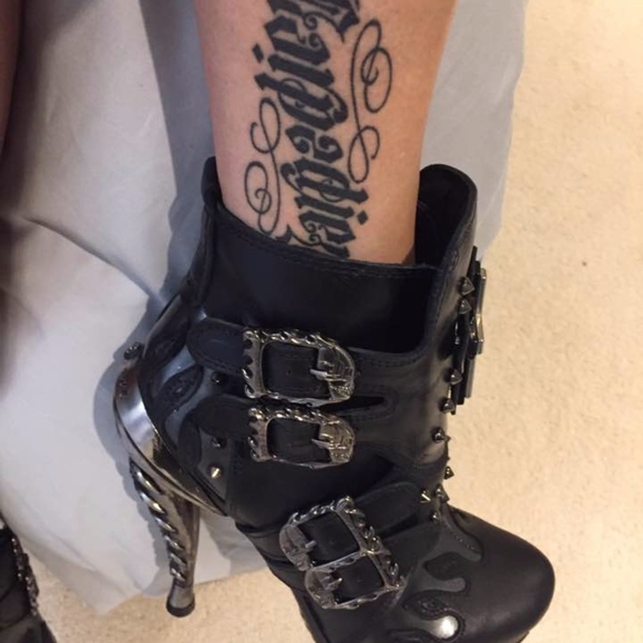 🌻Handmade Leather Biker Boots🌻In Original Box🌻NEVER WORN NWOT - Picture 2 of 8